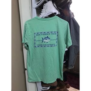 Southern Tide T-shirt size small!